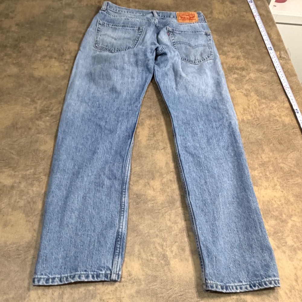 Levi's 505 Regular Fit Jeans Mens 31x30 Light Wash Denim Straight Leg 40196